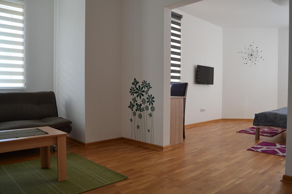 Villa K Apartments Belgrade Room photo